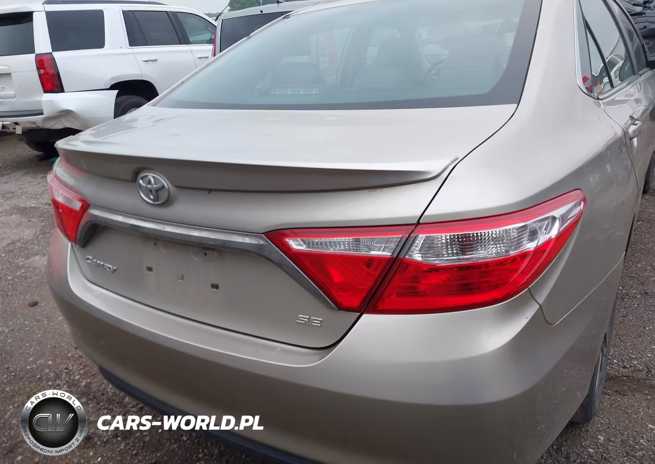 2016 Toyota Camry Se VIN:4T1BF1FK5GU545647 - 16