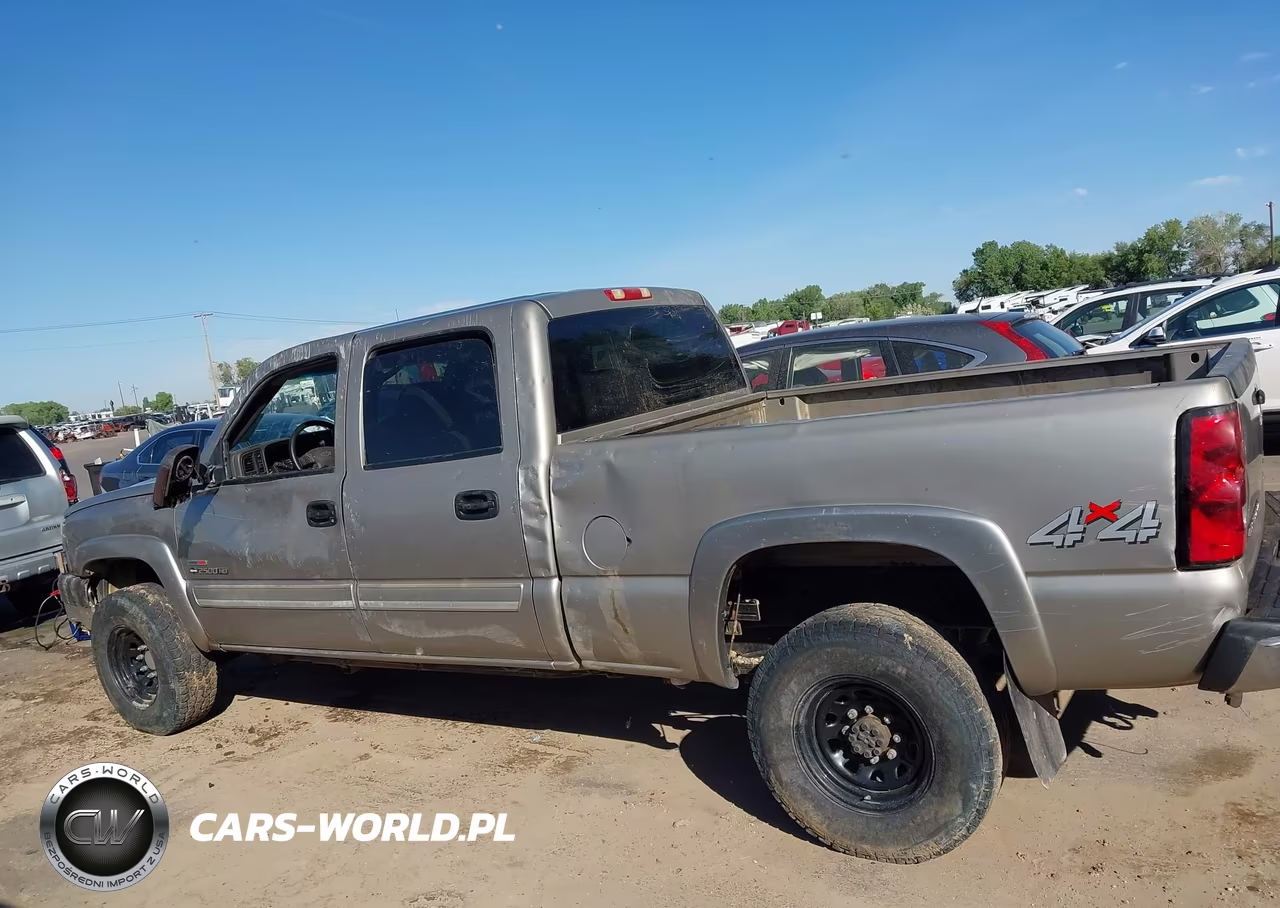 2003 Chevrolet Silverado 2500Hd Ls VIN:1GCHK23183F109918 - 14