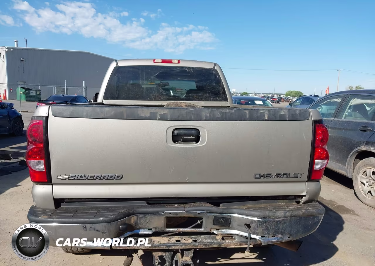 2003 Chevrolet Silverado 2500Hd Ls VIN:1GCHK23183F109918 - 16