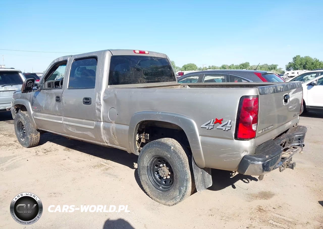 2003 Chevrolet Silverado 2500Hd Ls VIN:1GCHK23183F109918 - 3