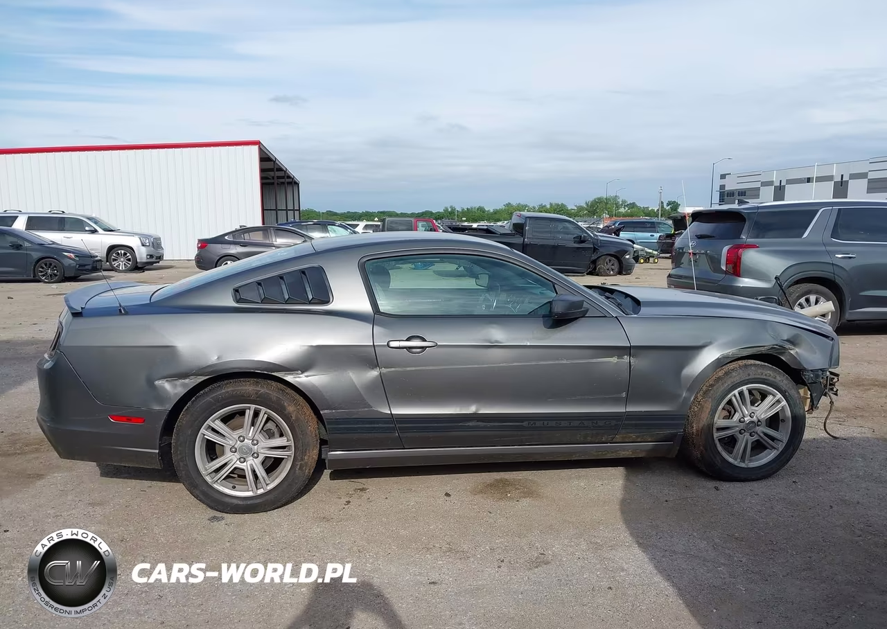 2013 Ford Mustang V6 VIN:1ZVBP8AM7D5226708 - 14