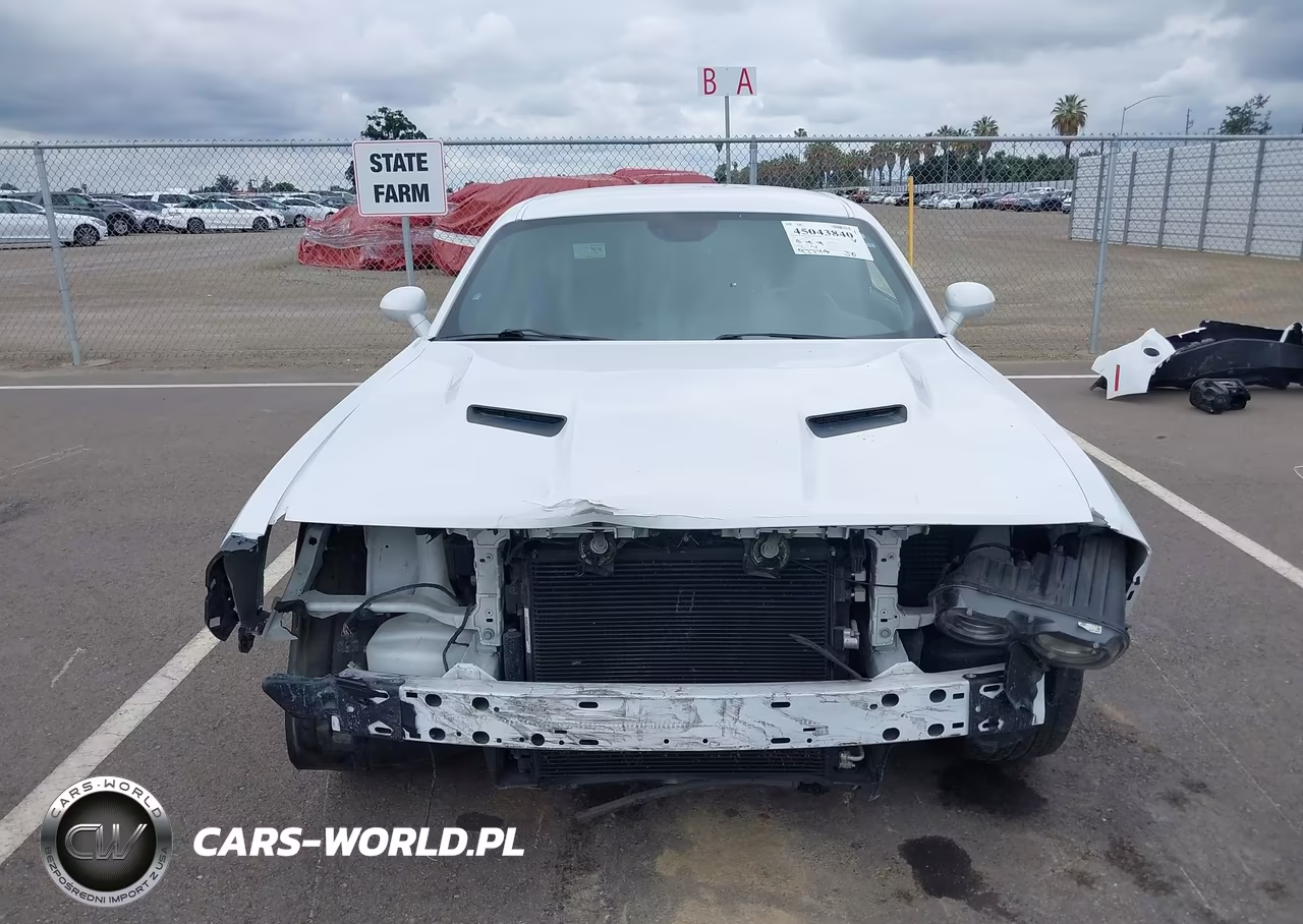2019 Dodge Challenger Sxt VIN:2C3CDZAG3KH751064 - 13