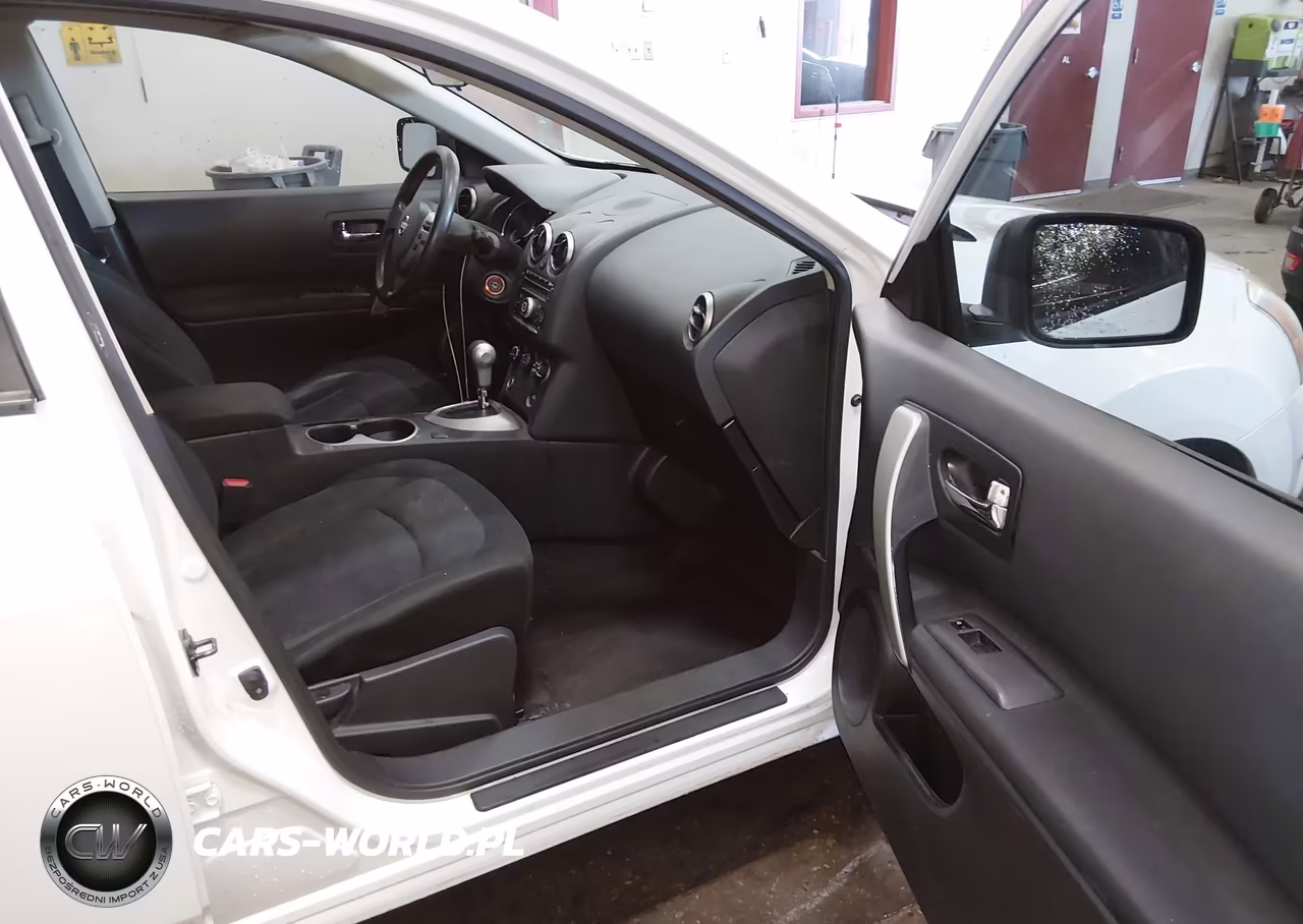 2013 Nissan Rogue S VIN:JN8AS5MV8DW628090 - 5