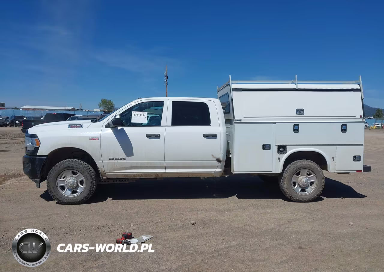 2021 Ram 3500 Tradesman 4X4 8' Box VIN:3C7WR3GJ4MG672146 - 17