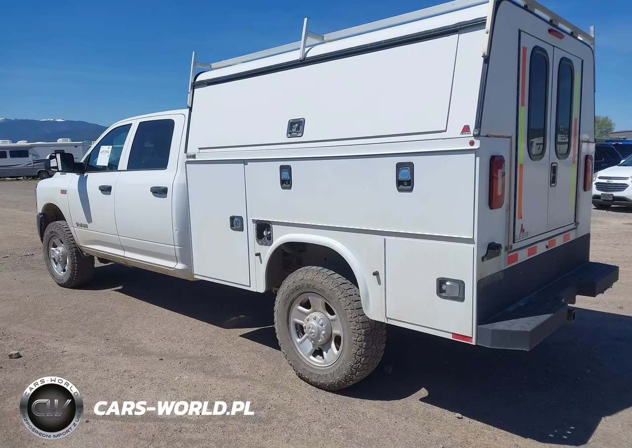 2021 Ram 3500 Tradesman 4X4 8' Box VIN:3C7WR3GJ4MG672146 - 3