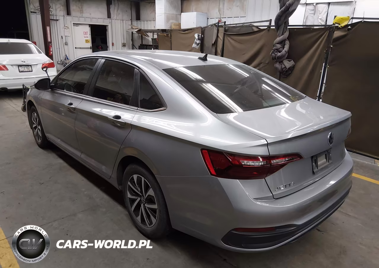 2024 Volkswagen Jetta 1.5T S VIN:3VW5M7BU8RM027862 - 3