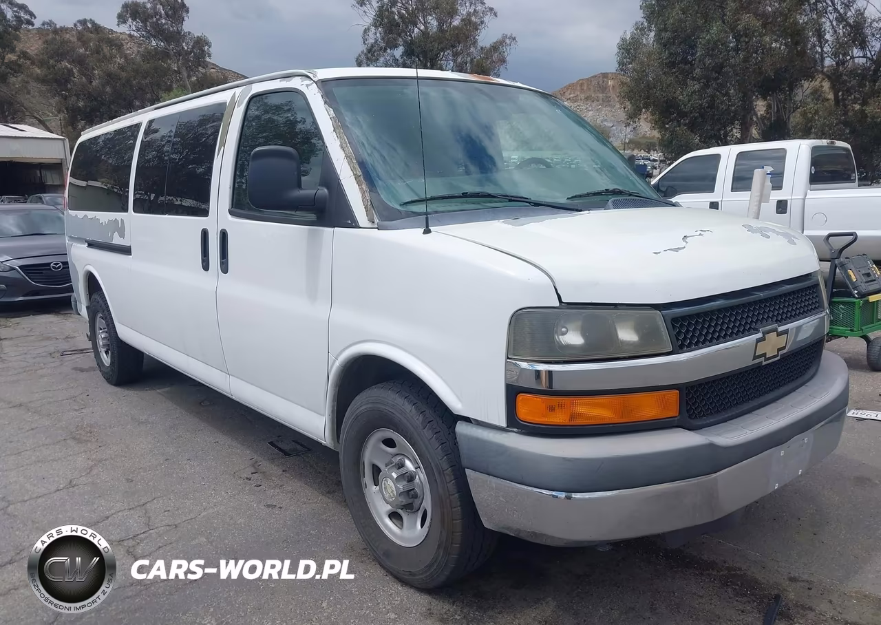 2011 Chevrolet Express 3500 Lt