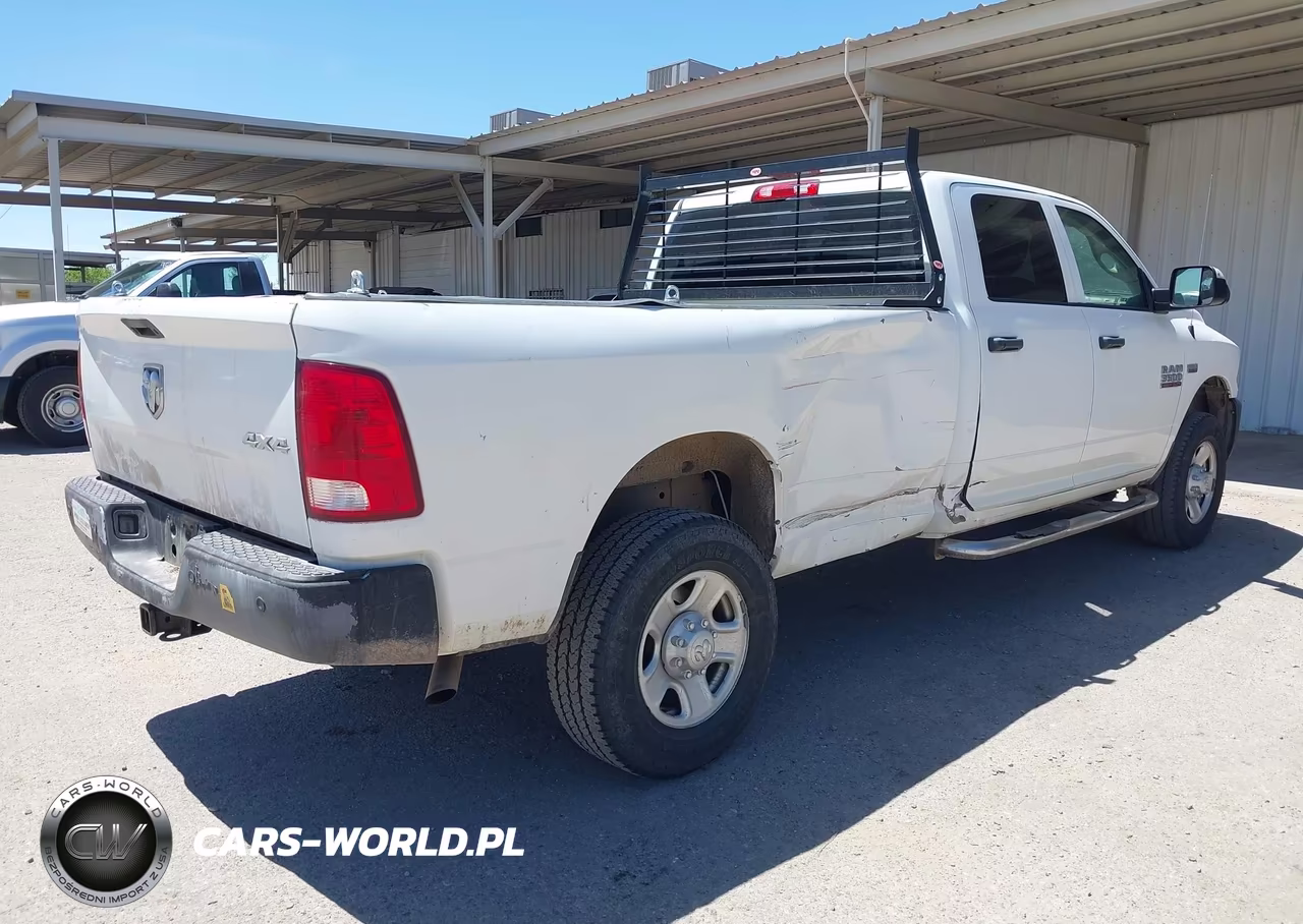 2016 Ram 3500 Tradesman VIN:3C63R3GT6GG318609 - 4