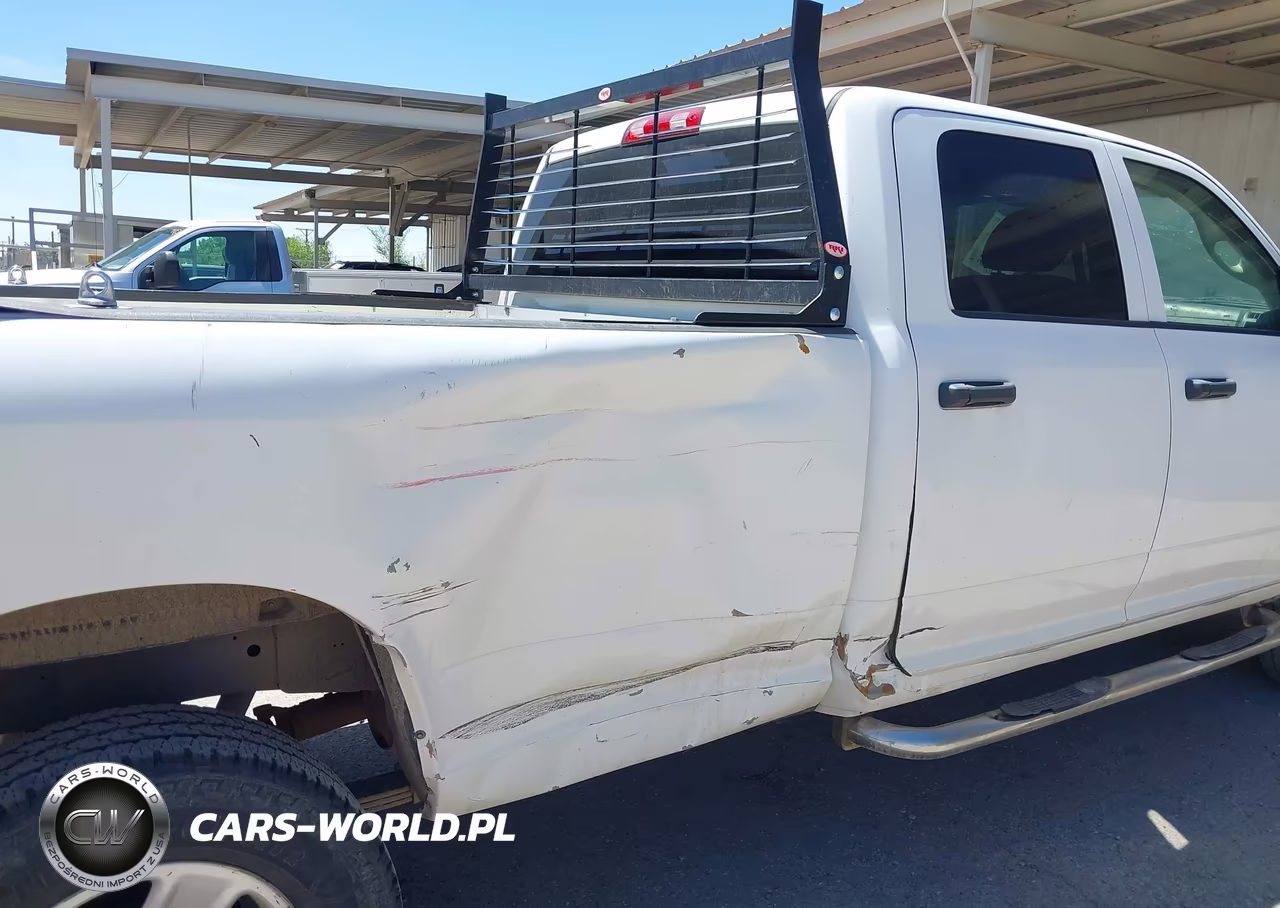 2016 Ram 3500 Tradesman VIN:3C63R3GT6GG318609 - 6
