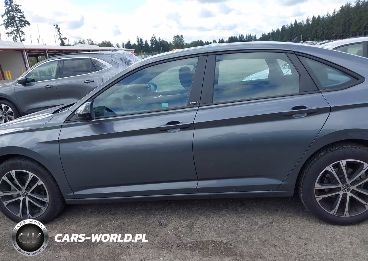 2025 Volkswagen Jetta 1.5T Sport VIN:3VWBX7BU2SM086843 - 15