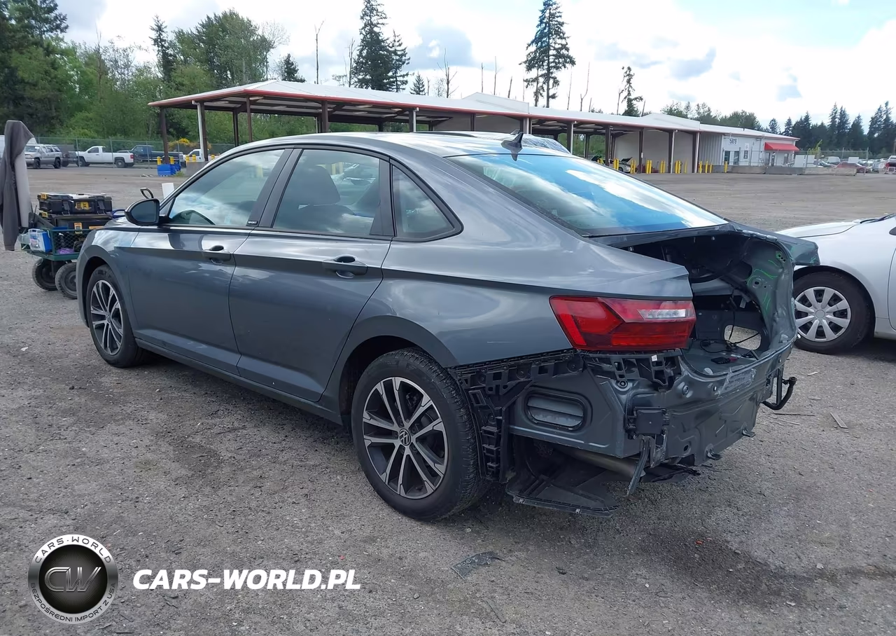 2025 Volkswagen Jetta 1.5T Sport VIN:3VWBX7BU2SM086843 - 3