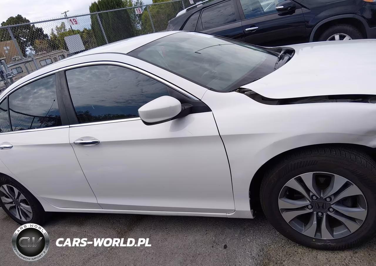 2013 Honda Accord Lx VIN:1HGCR2F37DA158983 - 13
