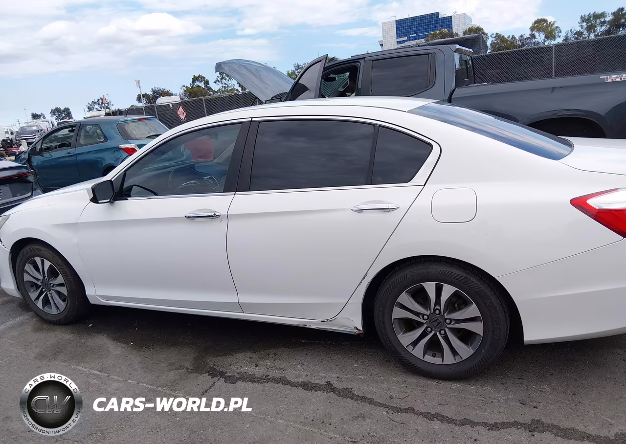 2013 Honda Accord Lx VIN:1HGCR2F37DA158983 - 14