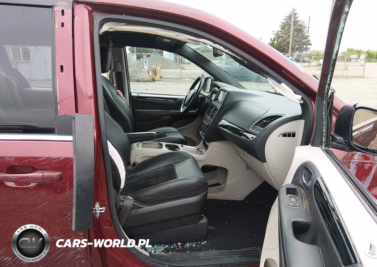 2018 Dodge Grand Caravan Sxt VIN:2C4RDGCG0JR275422 - 5