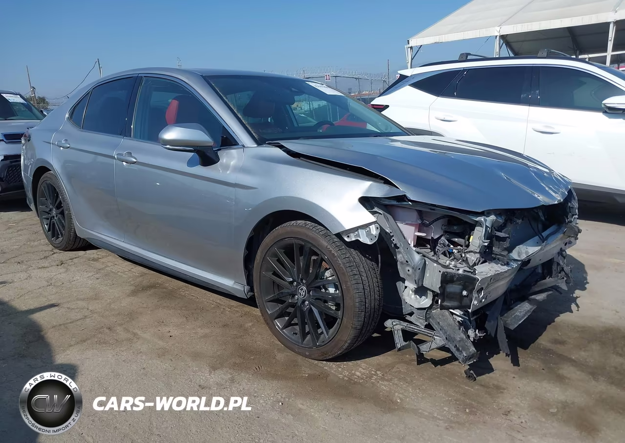 2023 Toyota Camry Xse Hybrid – zdjęcie 1 z 15