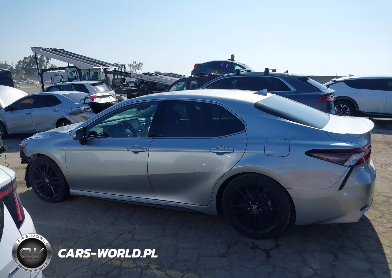 2023 Toyota Camry Xse Hybrid VIN:4T1K31AKXPU616678 - 13