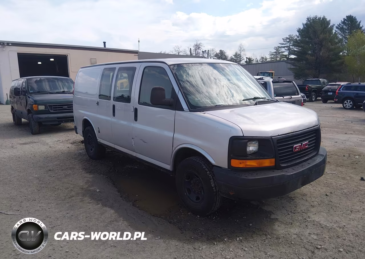 2011 GMC Savana 2500 Work Van