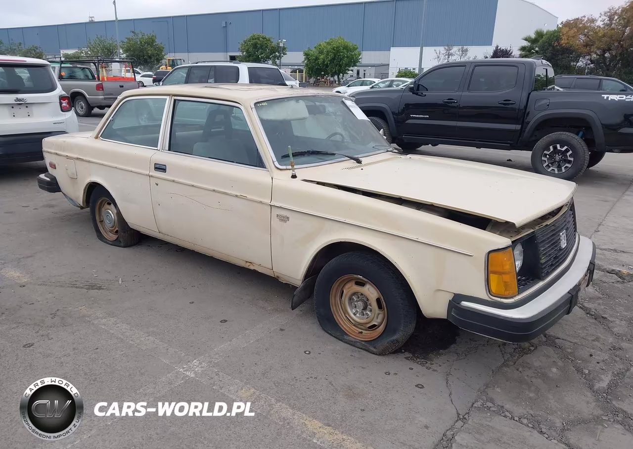 1977 Volvo 242 Dl VIN:VC24245H1116831 - 1