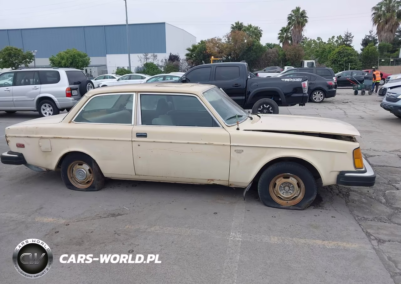 1977 Volvo 242 Dl VIN:VC24245H1116831 - 13