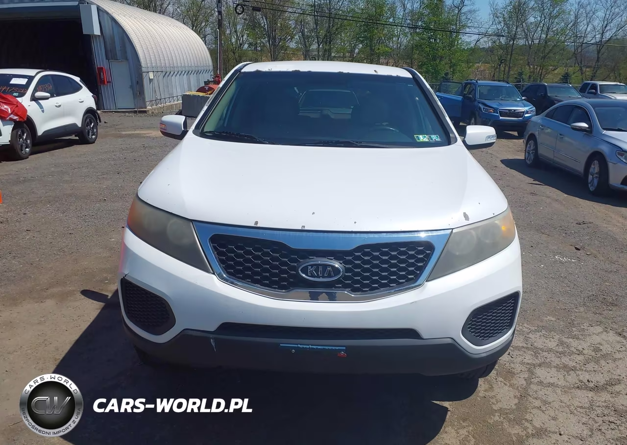 2011 Kia Sorento Lx VIN:5XYKTCA1XBG010489 - 6