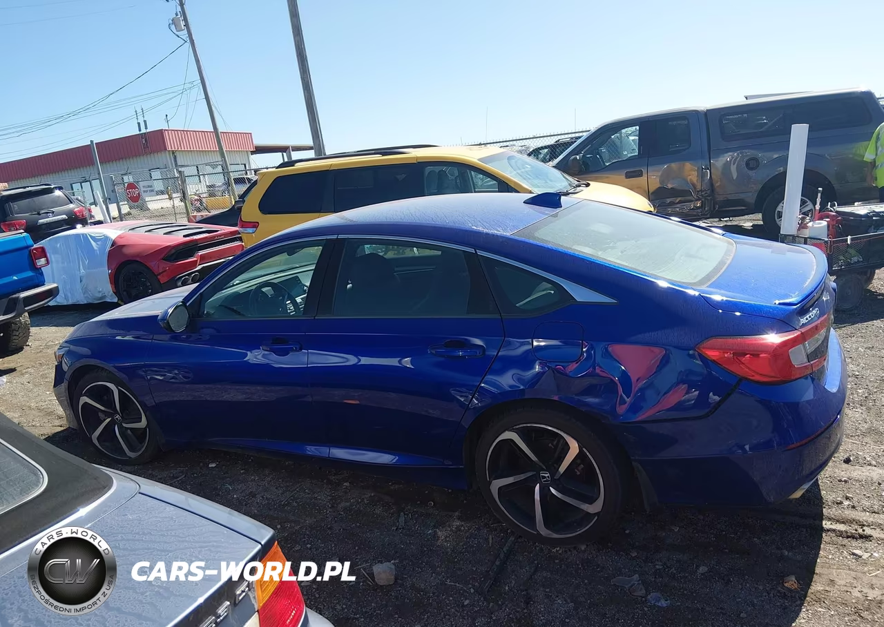 2018 Honda Accord Sport VIN:1HGCV1F34JA152186 - 13