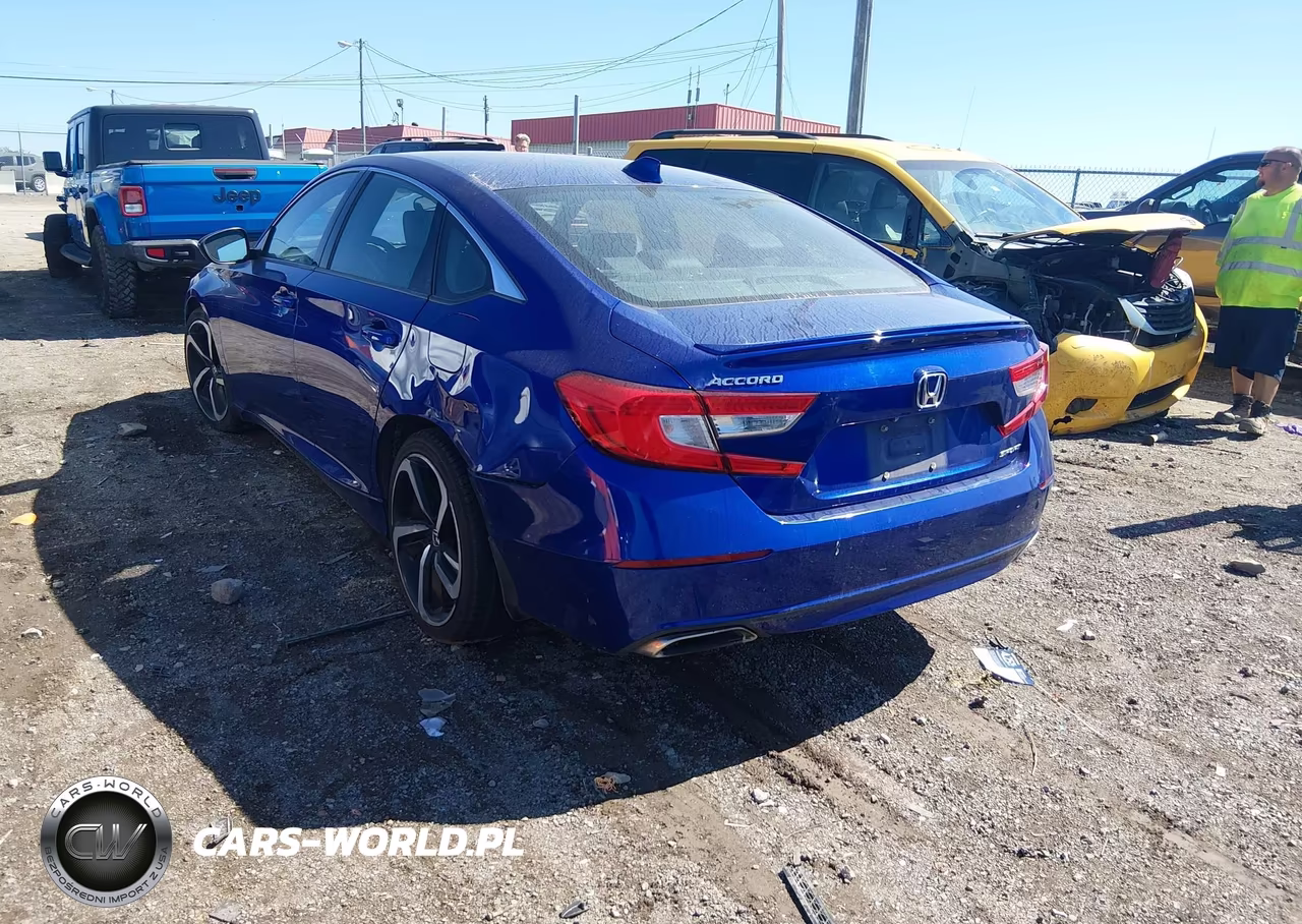 2018 Honda Accord Sport VIN:1HGCV1F34JA152186 - 3