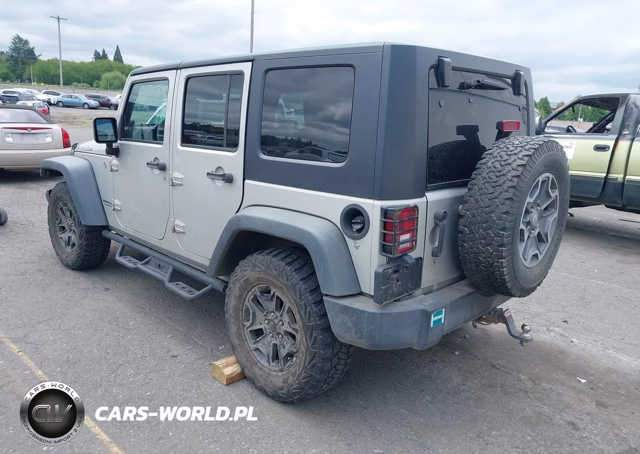 2007 Jeep Wrangler Unlimited Rubicon VIN:1J4GA69127L154304 - 3