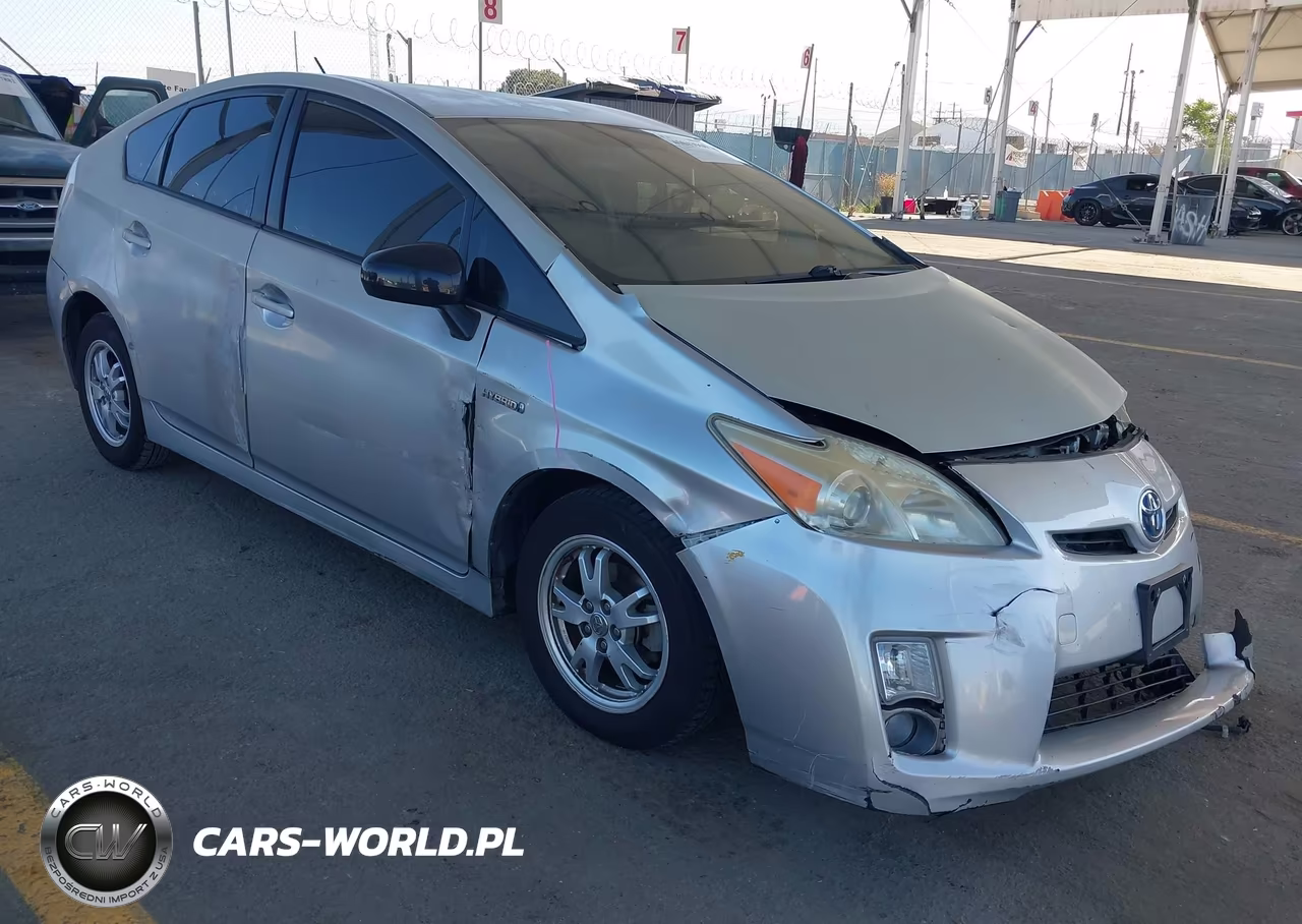2011 Toyota Prius Two
