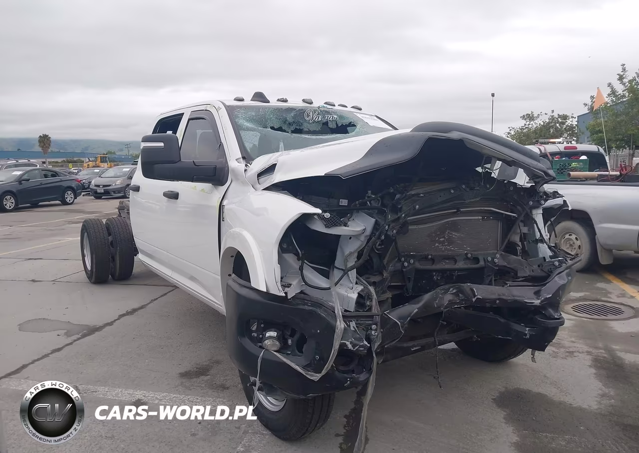 2024 Ram 3500 Chassis Tradesman-Slt-Laramie-Limited – zdjęcie 1 z 16