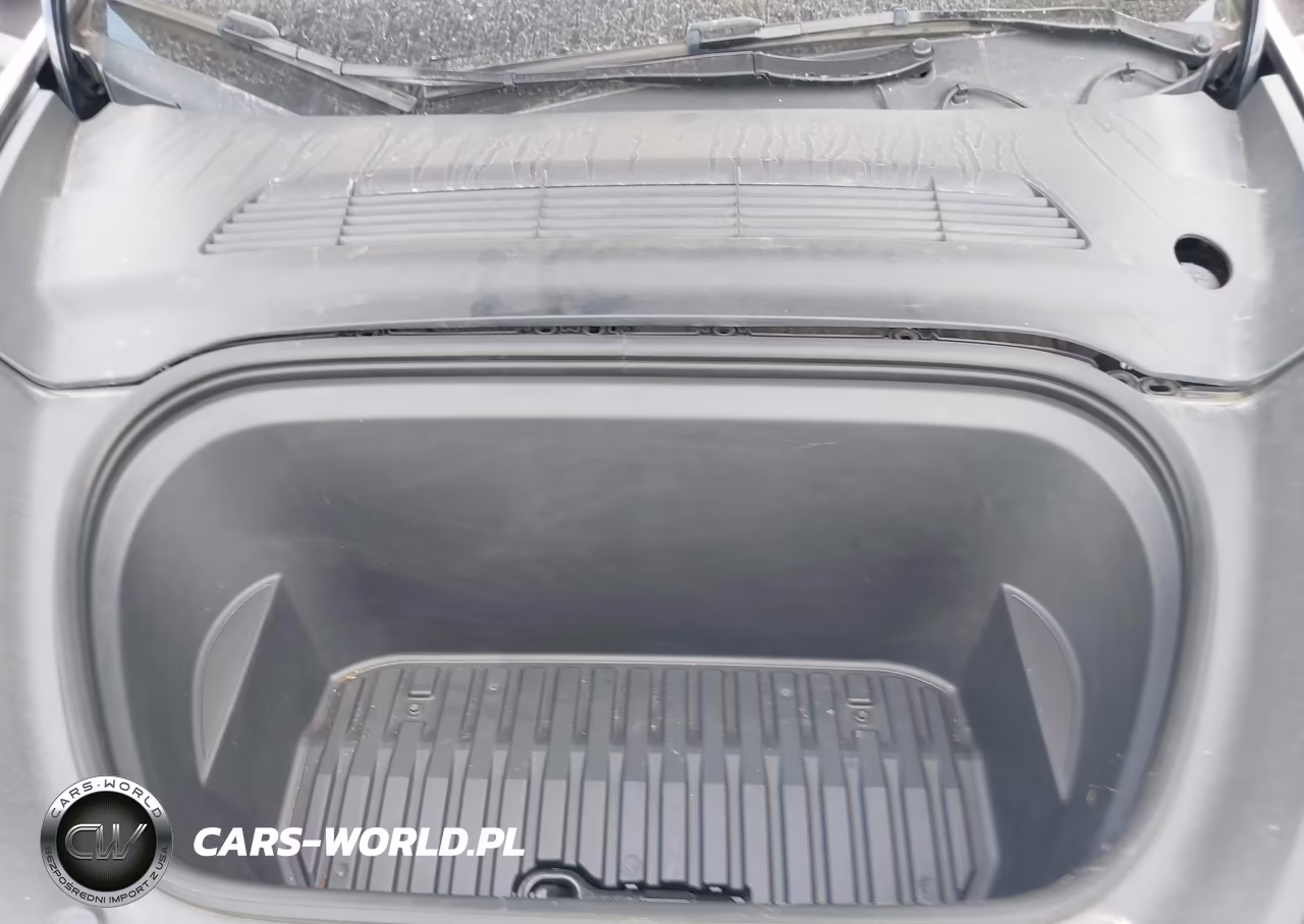 2024 Tesla Model Y Long Range Single Motor Rear-Wheel Drive-Rwd VIN:7SAYGDED9RF092793 - 10