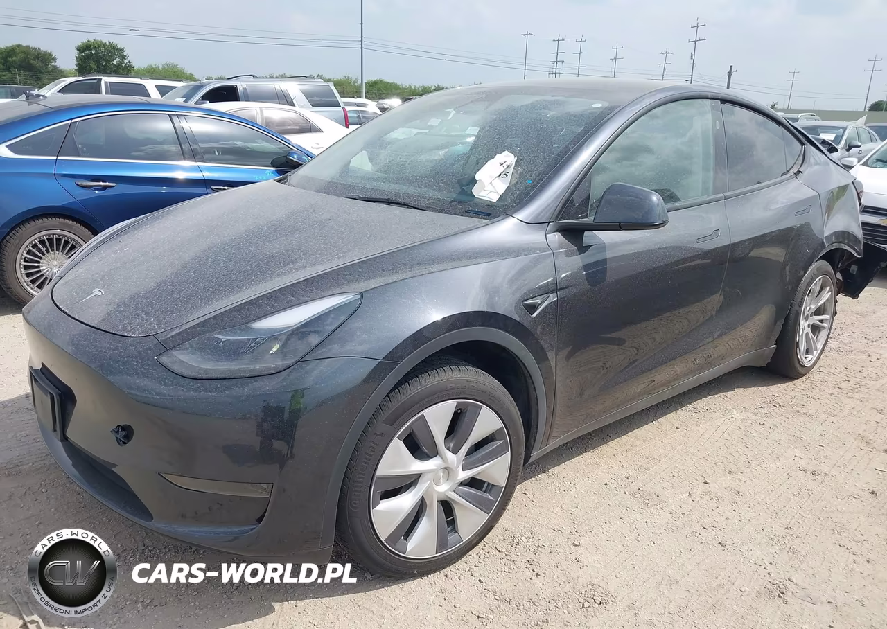 2024 Tesla Model Y Long Range Single Motor Rear-Wheel Drive-Rwd VIN:7SAYGDED9RF092793 - 2