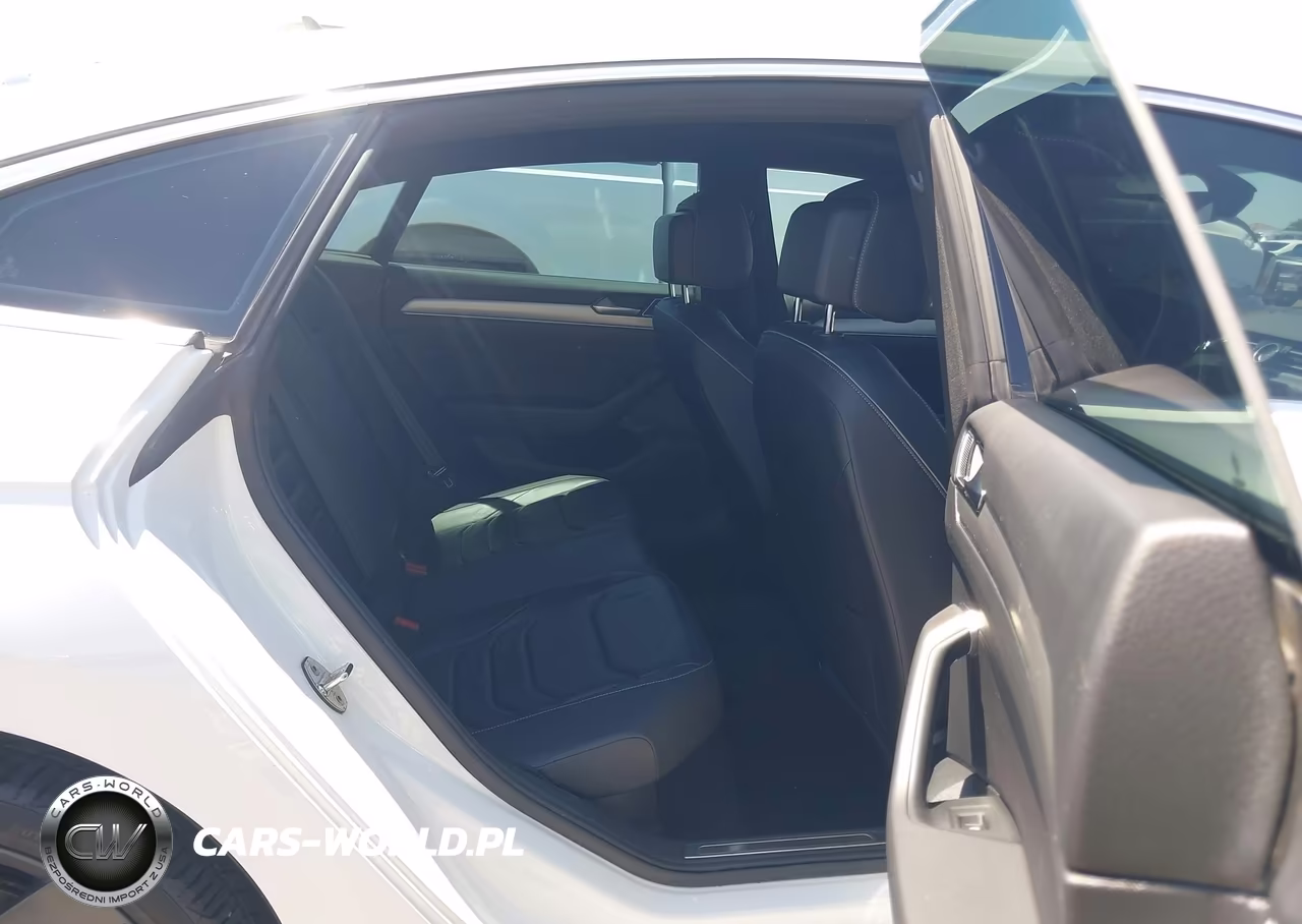 2019 Volkswagen Arteon 2.0T Sel R-Line VIN:WVWHR7AN4KE031527 - 8