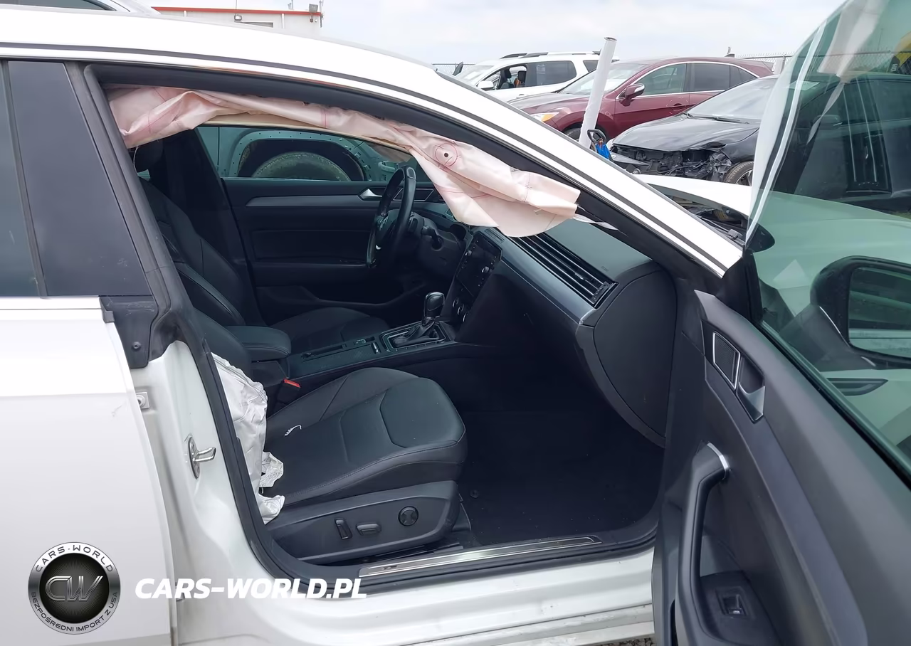 2019 Volkswagen Arteon 2.0T Se R-Line VIN:WVWFR7AN3KE031283 - 5