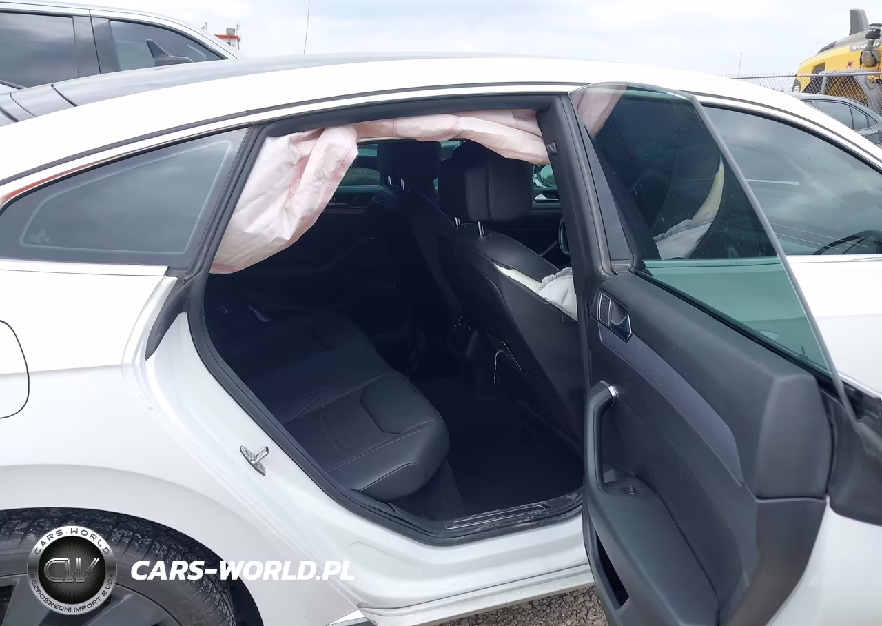 2019 Volkswagen Arteon 2.0T Se R-Line VIN:WVWFR7AN3KE031283 - 8
