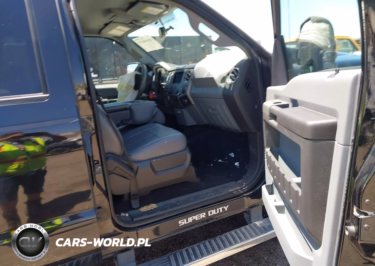 2012 Ford F-250 Xlt VIN:1FT7W2BT3CEA21674 - 5