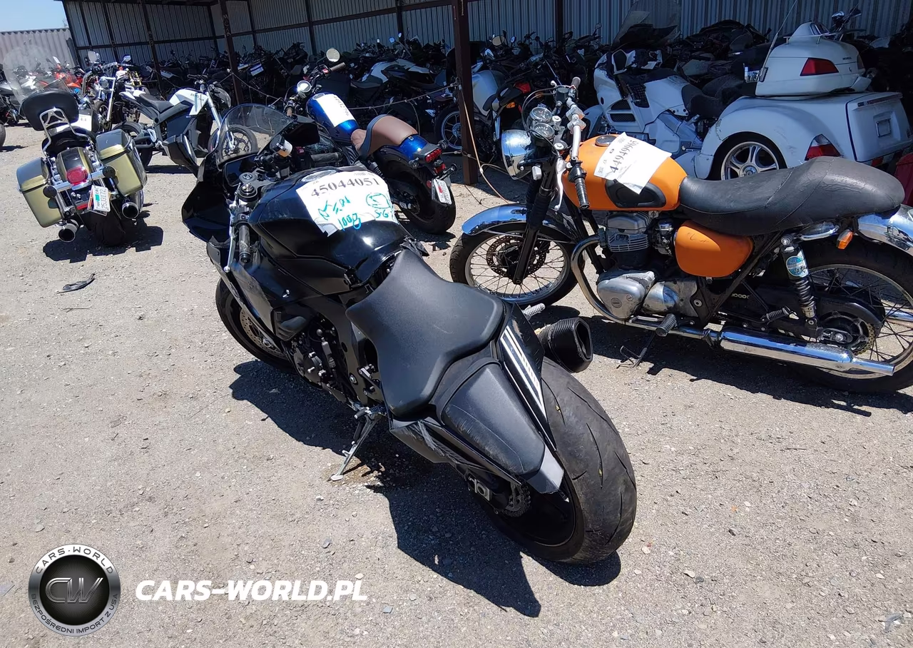 2025 Yamaha Yzf1000 C VIN:JYARNA7Y2SA000472 - 3