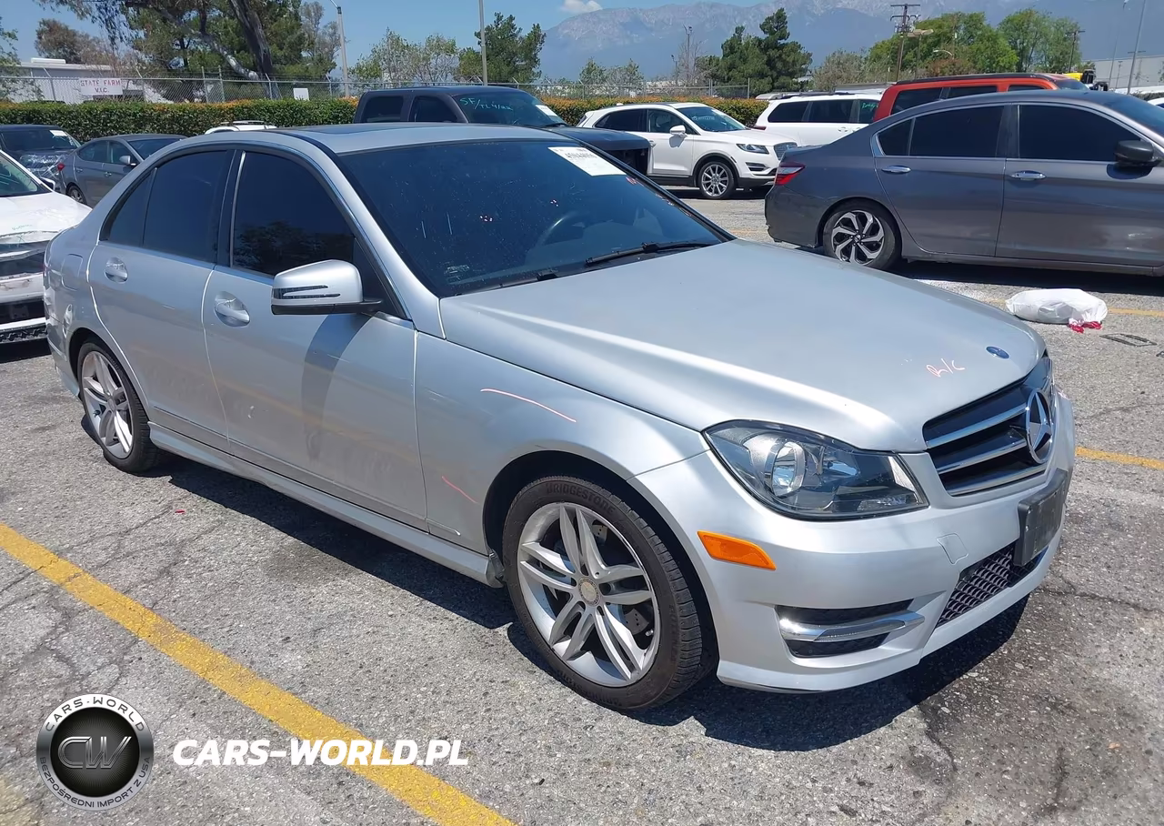 2014 Mercedes-Benz C 250 Sport