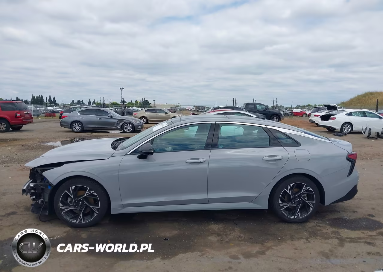 2025 Kia K5 Gt-Line VIN:KNAG64J76S5318160 - 14