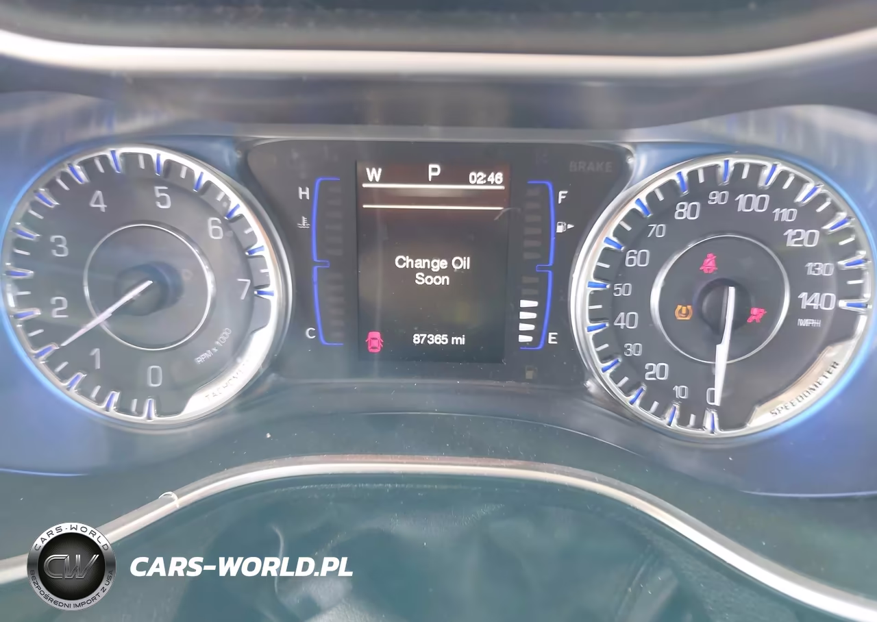 2015 Chrysler 200 Limited VIN:1C3CCCAB3FN671569 - 7