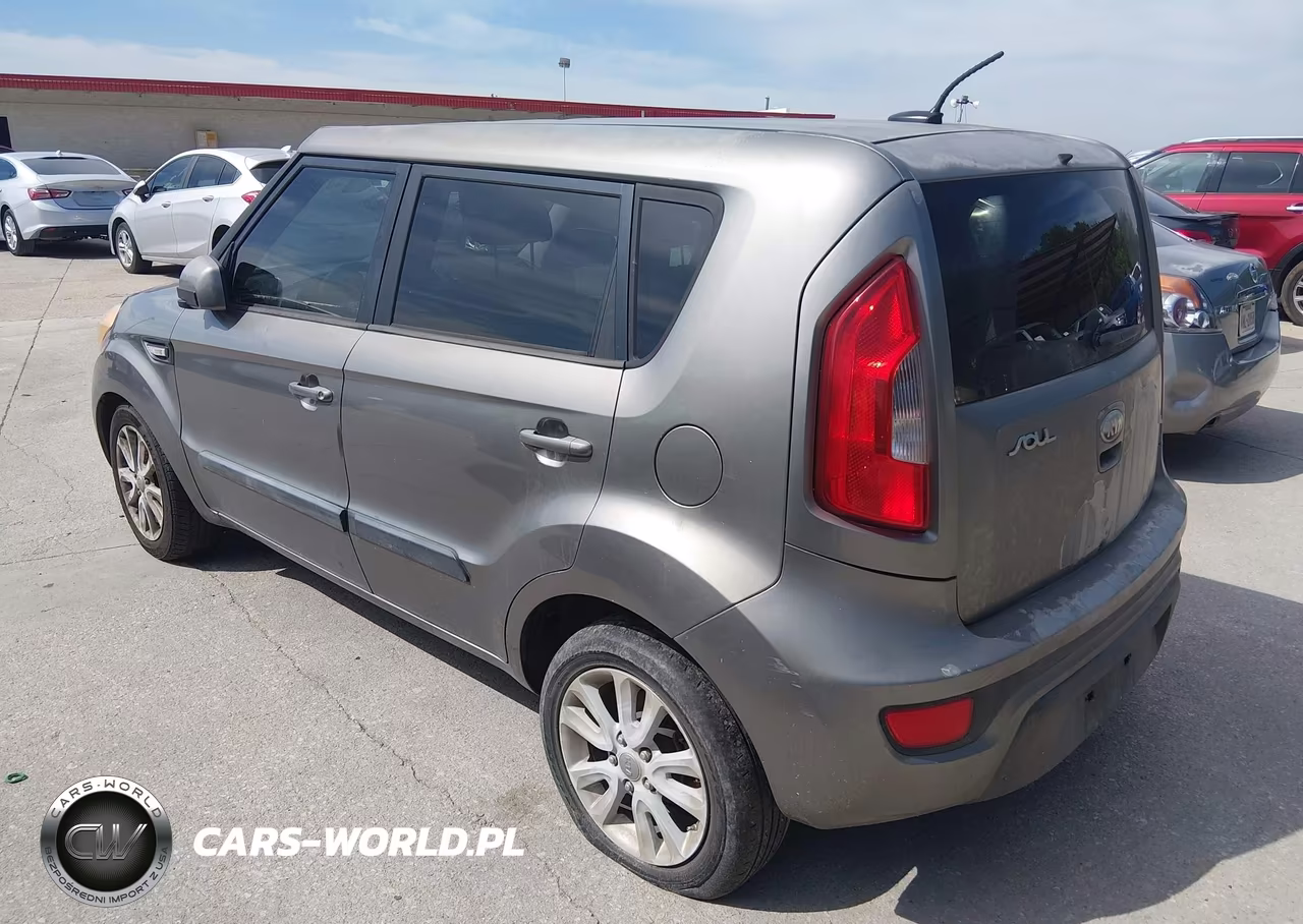2013 Kia Soul VIN:KNDJT2A52D7539847 - 3