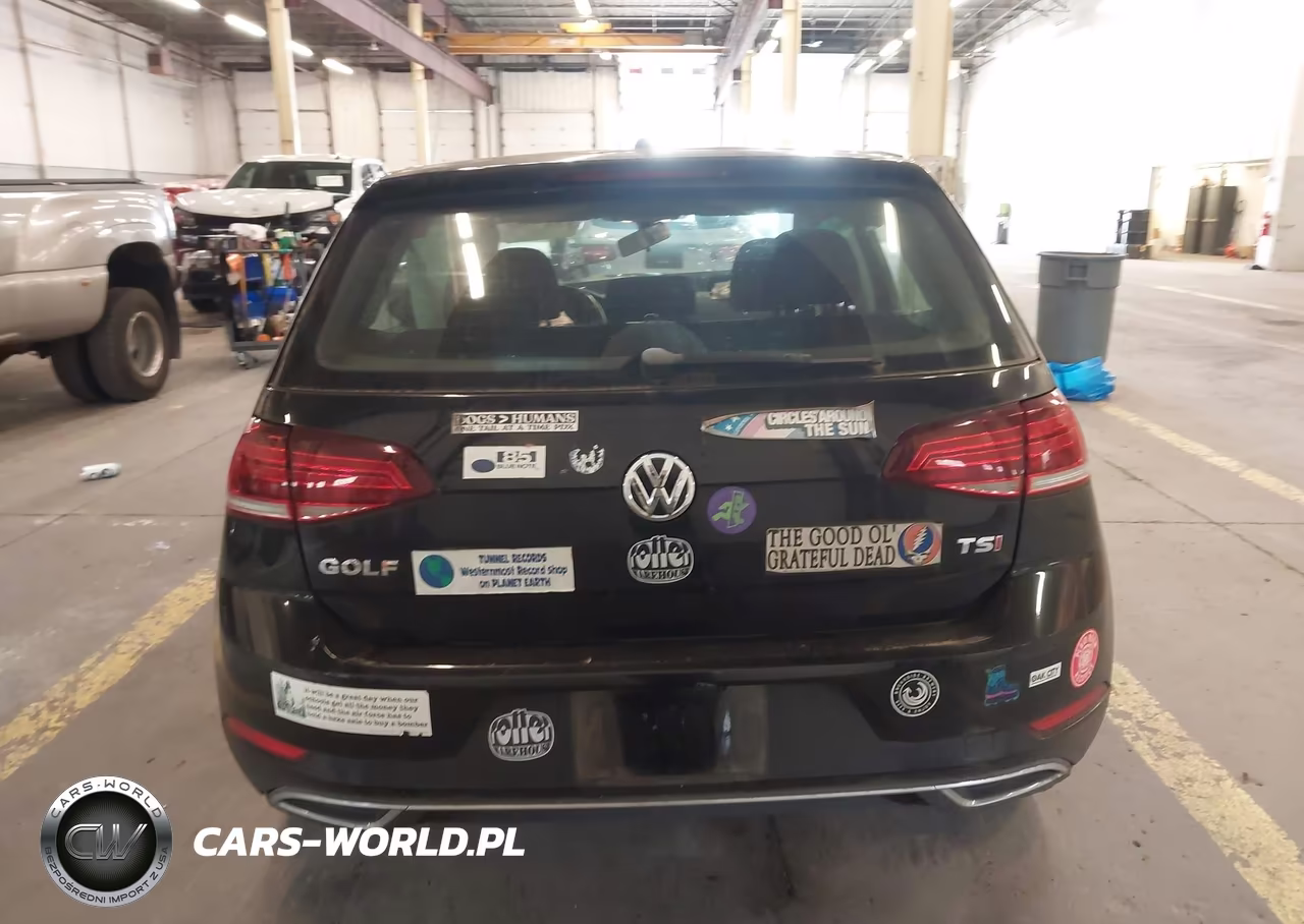 2018 Volkswagen Golf VIN:3VWG17AU6JM287619 - 16
