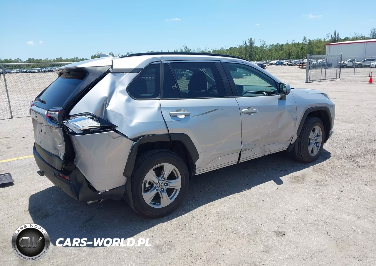 2025 Toyota Rav4 Xle VIN:2T3W1RFV1SC345598 - 4