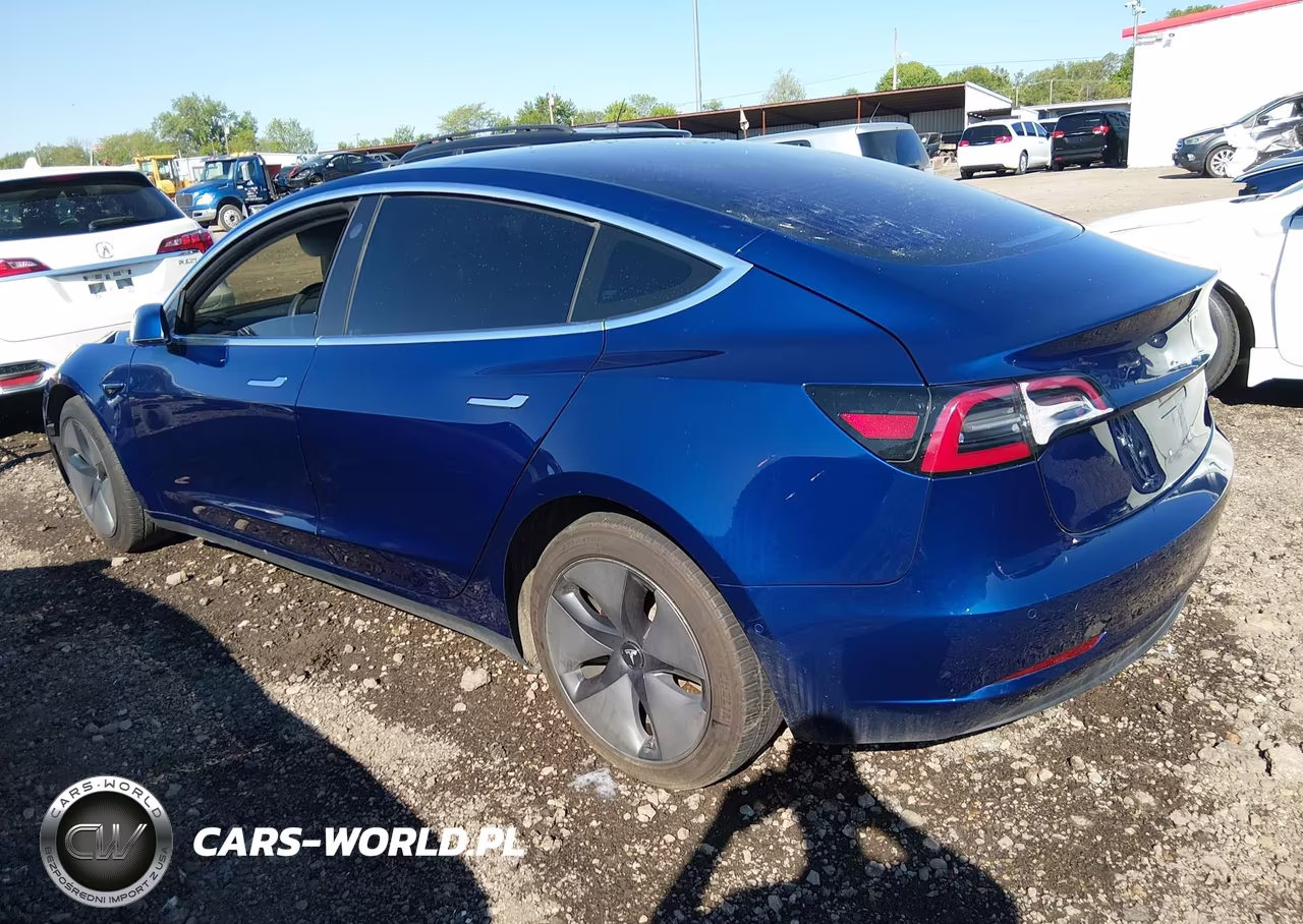 2018 Tesla Model 3 Long Range-Performance VIN:5YJ3E1EB4JF130879 - 3