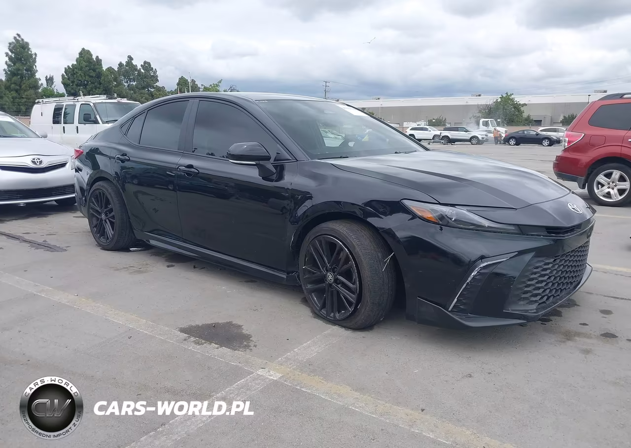 2025 Toyota Camry Se – zdjęcie 1 z 16