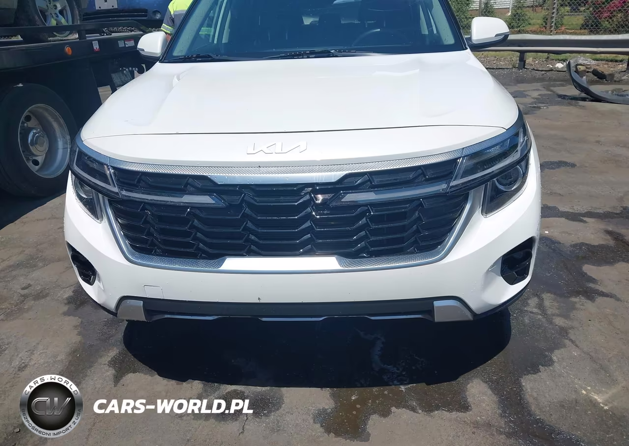 2024 Kia Seltos S VIN:KNDEU2AA1R7497299 - 12