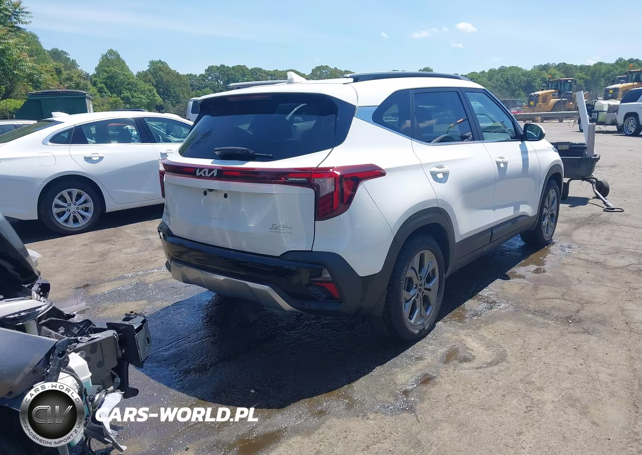 2024 Kia Seltos S VIN:KNDEU2AA1R7497299 - 4