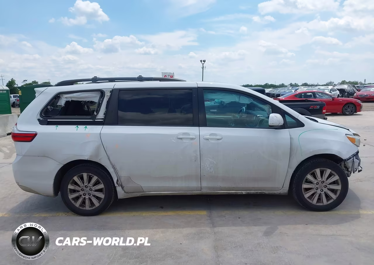 2015 Toyota Sienna Le 7 Passenger VIN:5TDJK3DC2FS122286 - 14