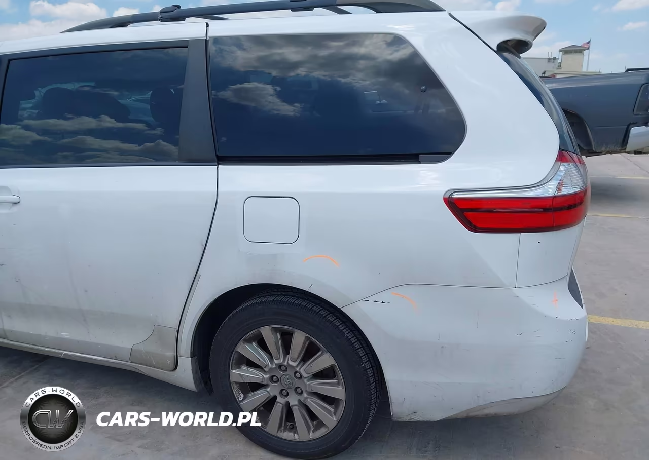 2015 Toyota Sienna Le 7 Passenger VIN:5TDJK3DC2FS122286 - 20
