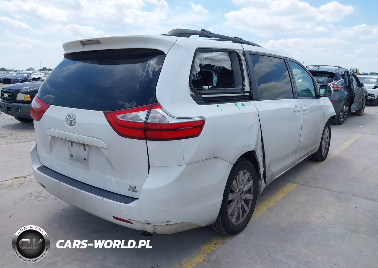 2015 Toyota Sienna Le 7 Passenger VIN:5TDJK3DC2FS122286 - 4