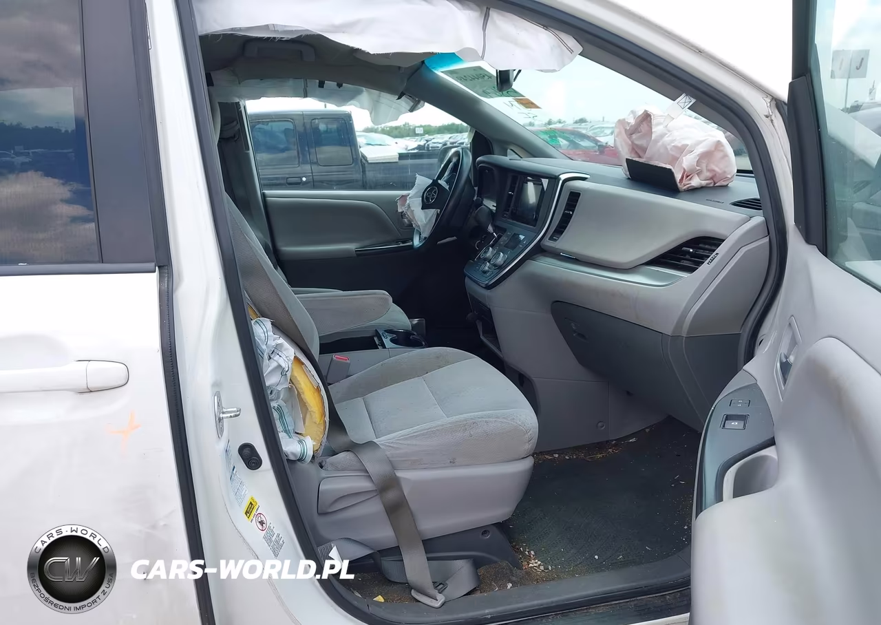 2015 Toyota Sienna Le 7 Passenger VIN:5TDJK3DC2FS122286 - 5